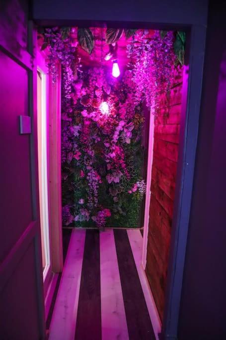 Copper And Blossom Manchester Bagian luar foto